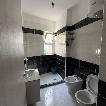 Cozy 2-bedroom Near The Durrës